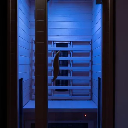 Spa Apartment Serdika דירה *